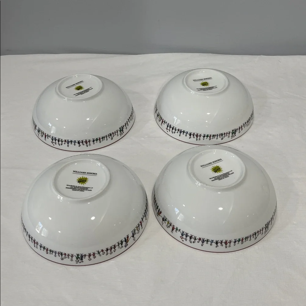 Williams Sonoma Dr. Seuss The Grinch Christmas Porcelain Cereal Bowls Set of 4